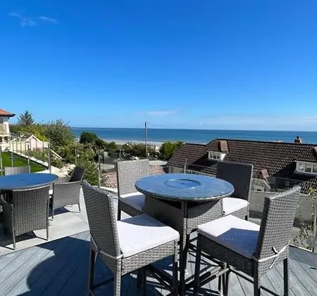 Sea View - Vdubz - Huge Terrace With Stunning Sea Views Filey